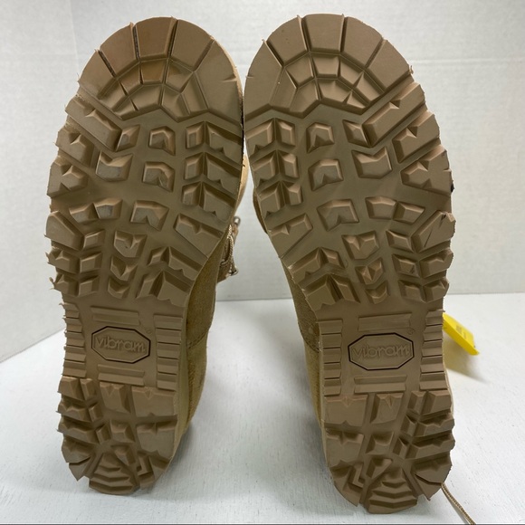 Belleville Military Army Boots Sz 6.5R Desert 3 Layer Temperate Weather Goretex. - Picture 8 of 9